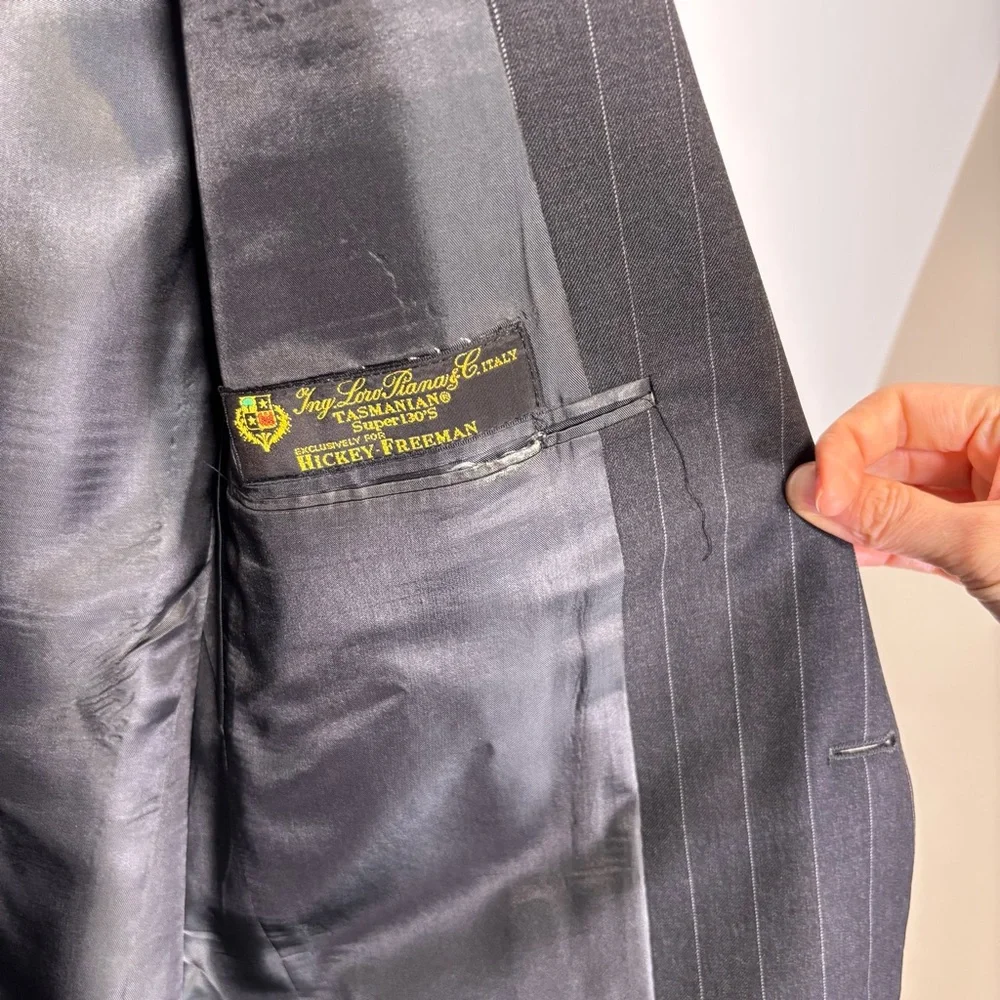Hickey Freeman X Loro Piana Wool Pinstripe Sport Coat